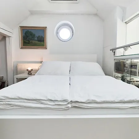 Matic Spacious Modern לובליאנה