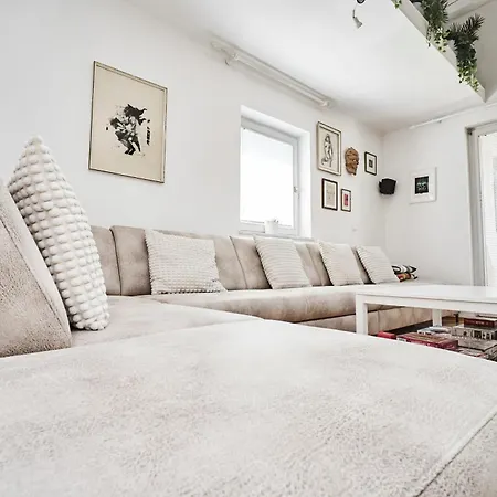 Appartamento Matic Spacious Modern Lubiana