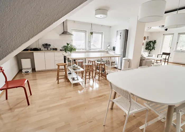 Matic Spacious Modern Apartment Ljubljana