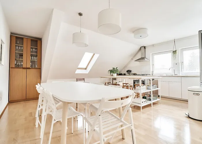 Apartment Matic Spacious Modern Ljubljana