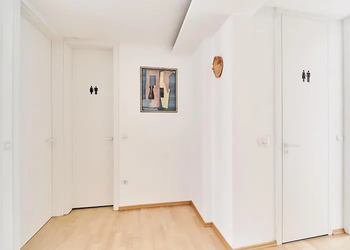 Apartment Matic Spacious Modern Ljubljana