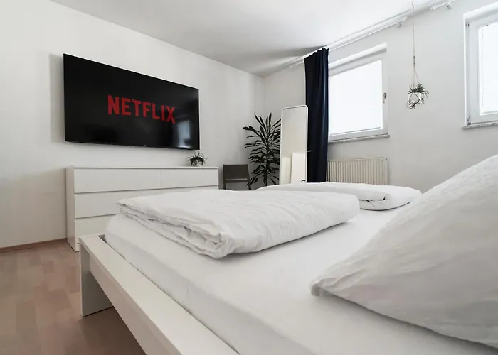 Apartment Matic Spacious Modern Ljubljana