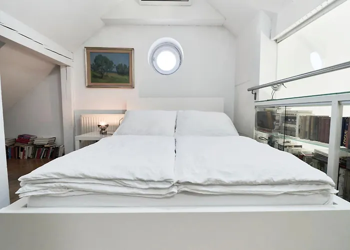 Matic Spacious Modern ليوبليانا